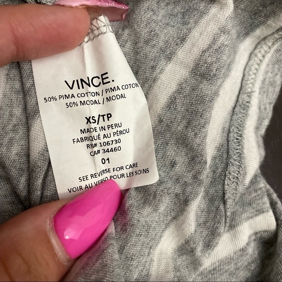 Vince | tank top bundle - Picture 4 of 4